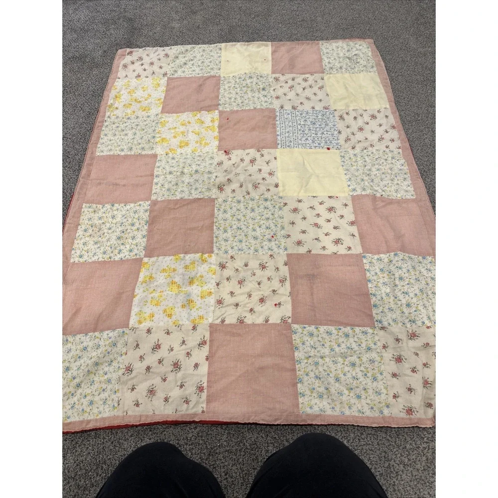 Vintage Raggedy‎ Ann & Andy Homemade Quilt Patchwork, Crib/Toddler Bed Size